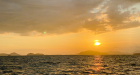 ล่องเรือยอร์ชสุดหรูเที่ยวหมู่เกาะพีพีและไม้ท่อน(Program MP)