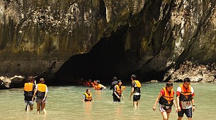 Emerald Cave and 3 islands of Trang One Day Tour by Big Boat
